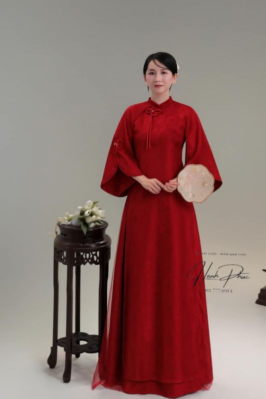 ÁO DÀI CÔ DÂU ĐỎ SUÔN TAY SẺ 