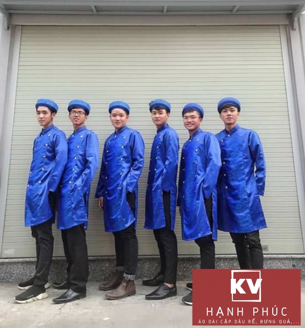 Bưng Quả Nam Xanh Dương Lịch Lãm